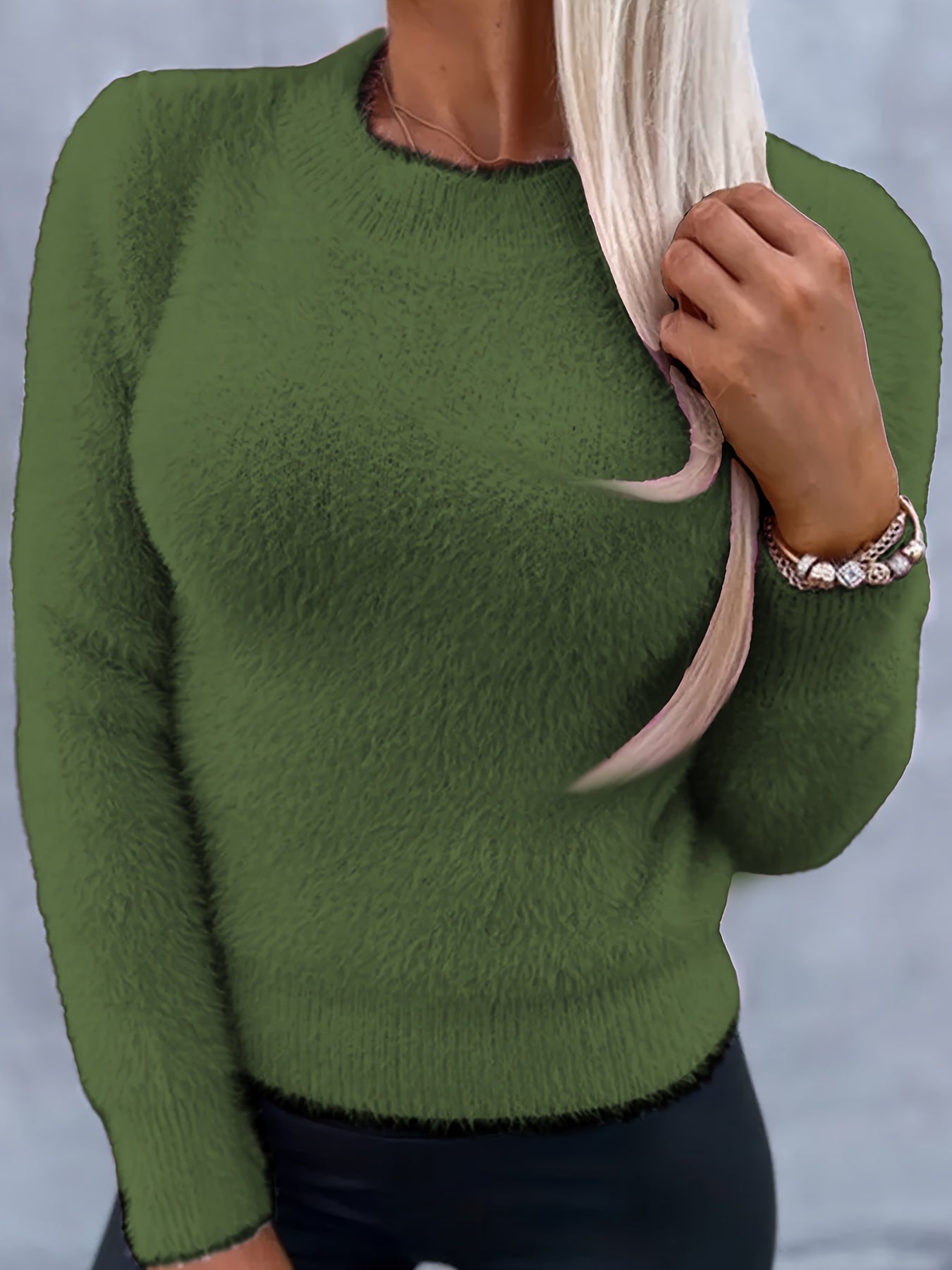 JO | Relaxed and fashionable sweater