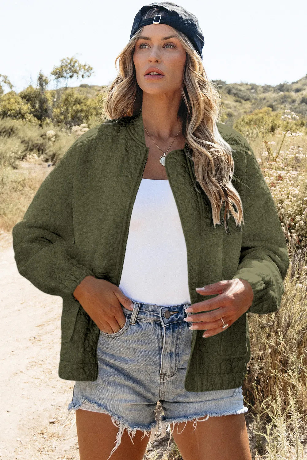 JO | Relaxed and timeless winter jacket