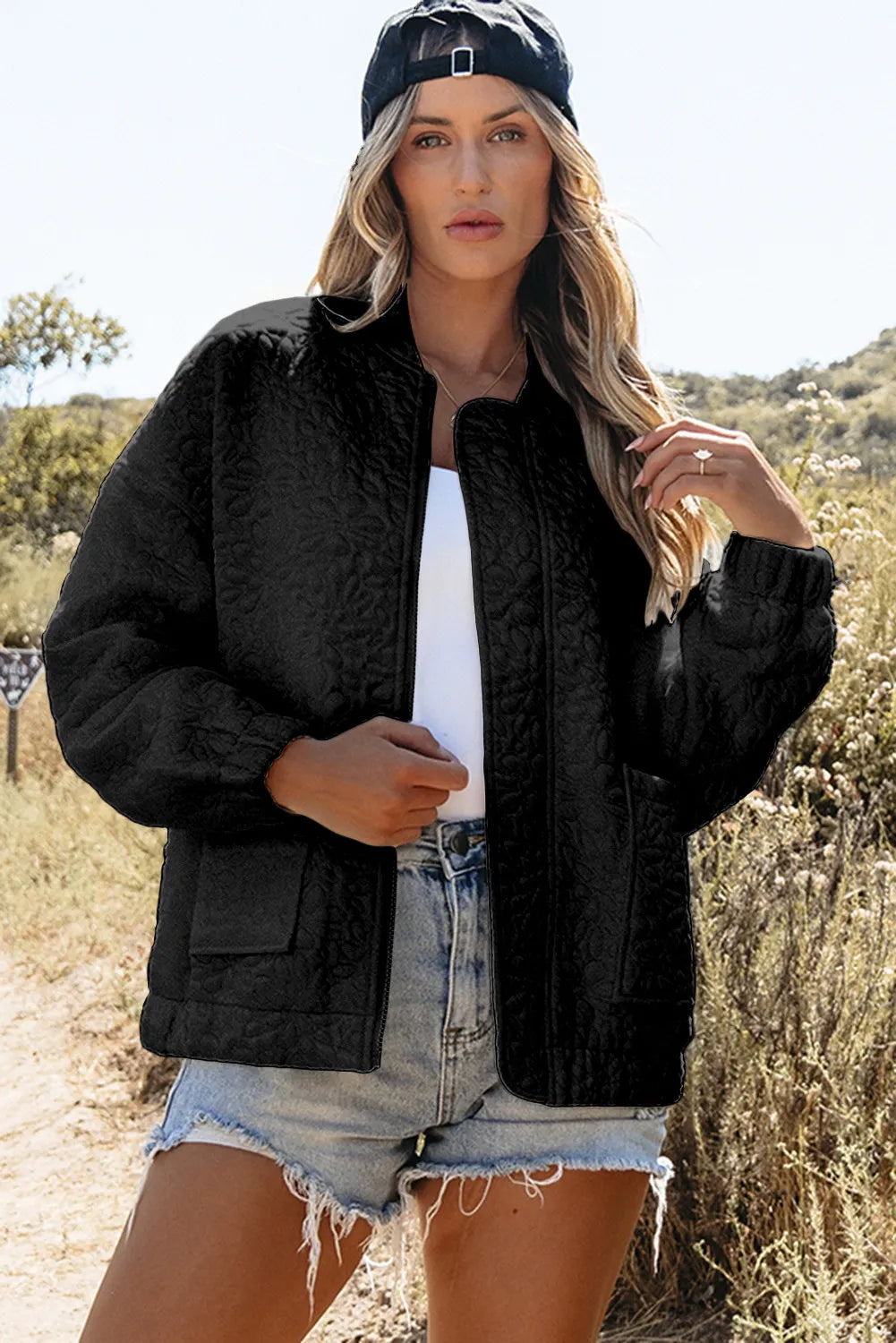 JO | Relaxed and timeless winter jacket