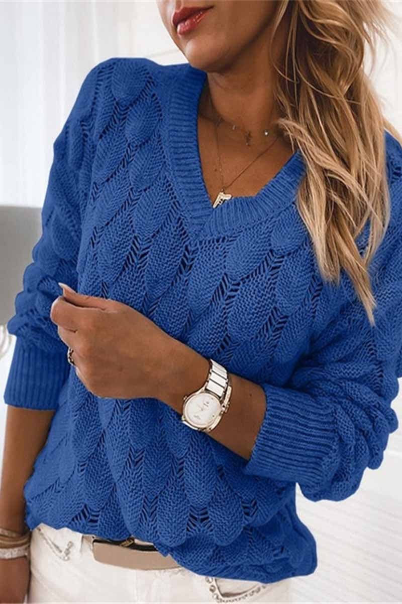 JO | Timeless and elegant sweater
