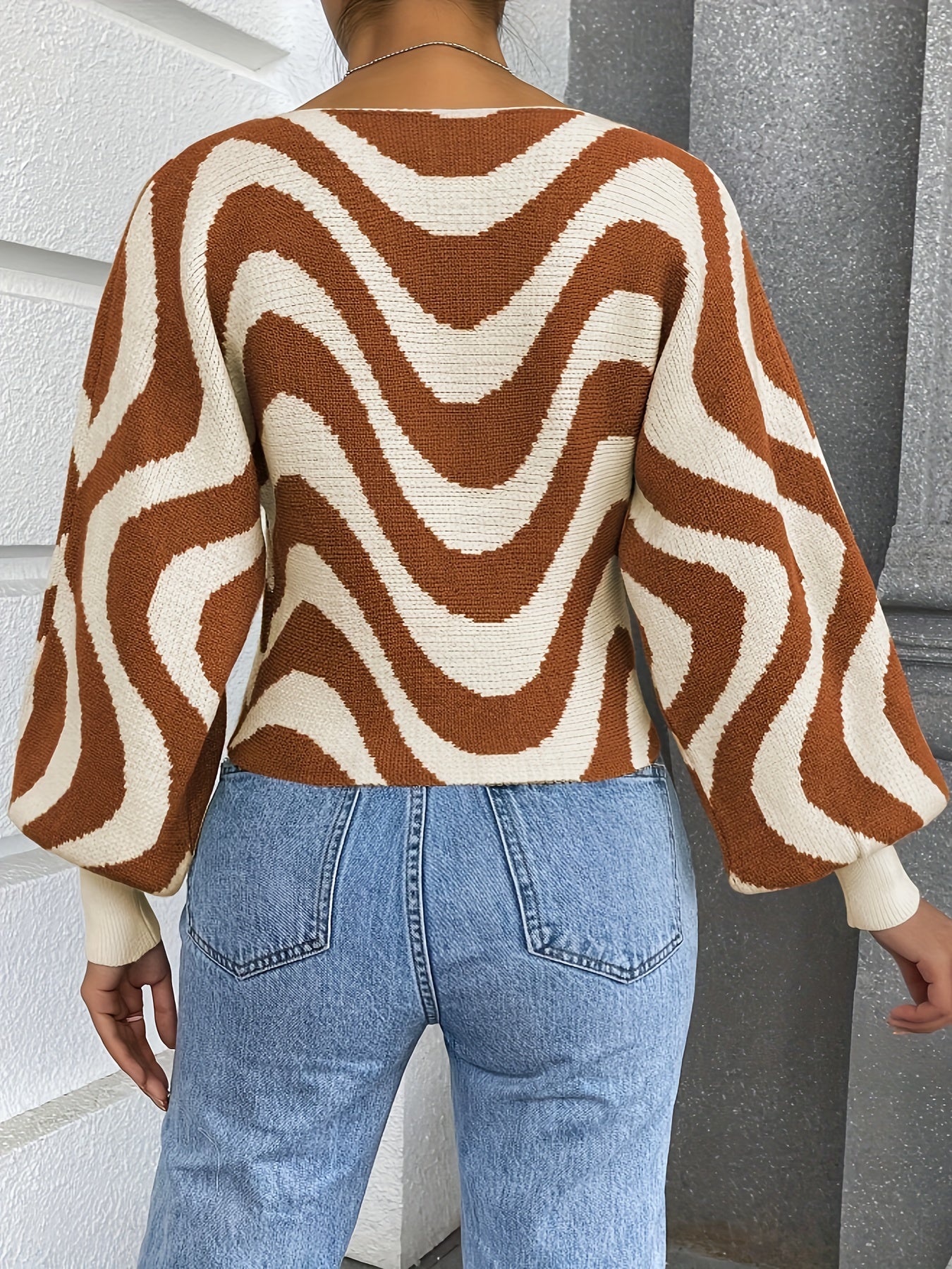 JO | Timeless and stylish winter sweater