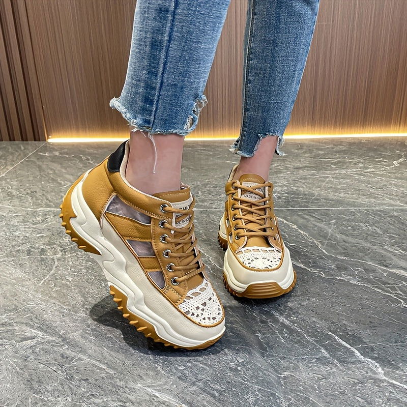 JO | Bohemian and cool sneakers