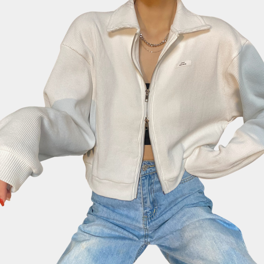 JO | Fashionable and minimalist winter jacket