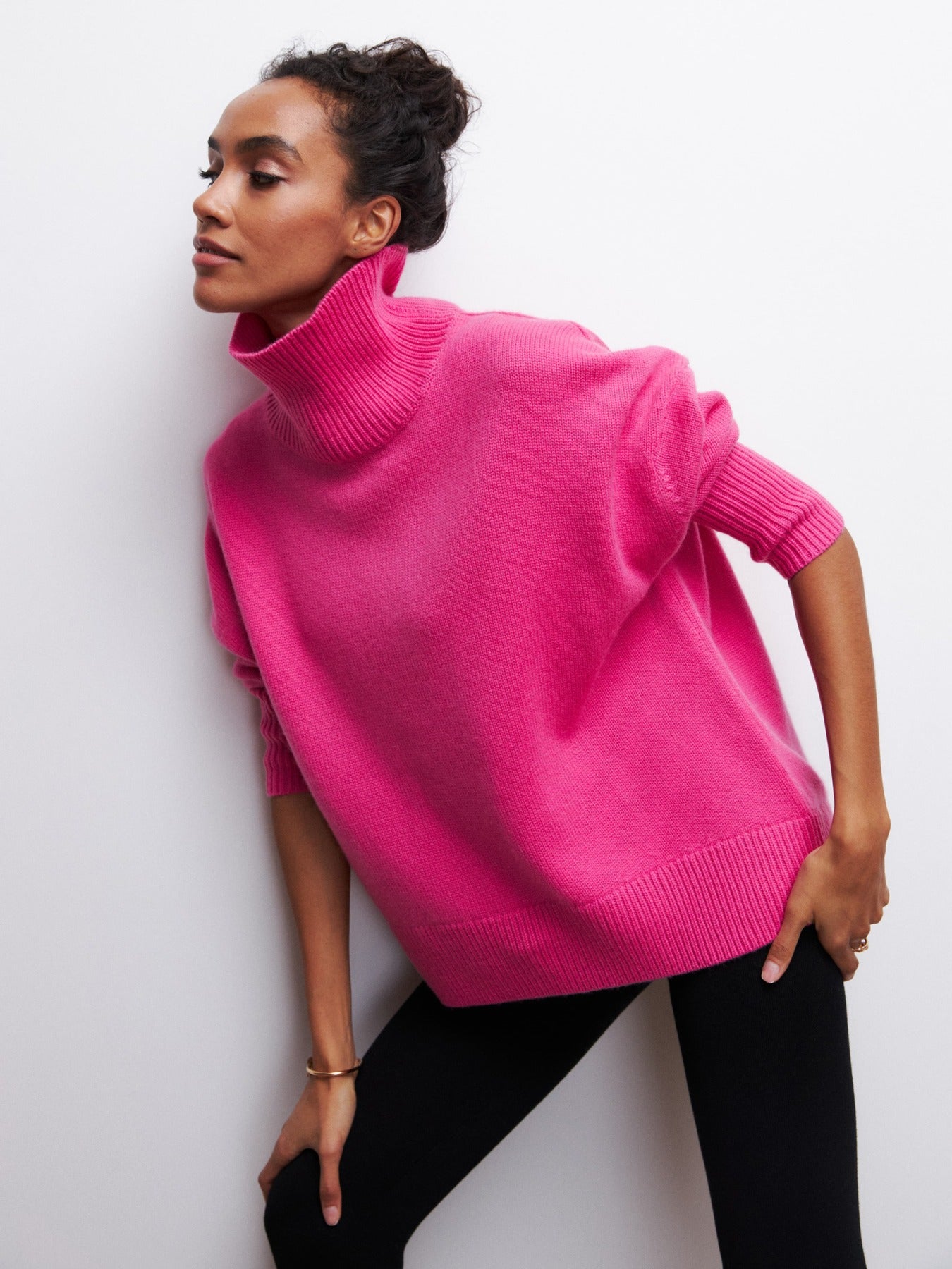 JO | Trendy and elegant general sweater