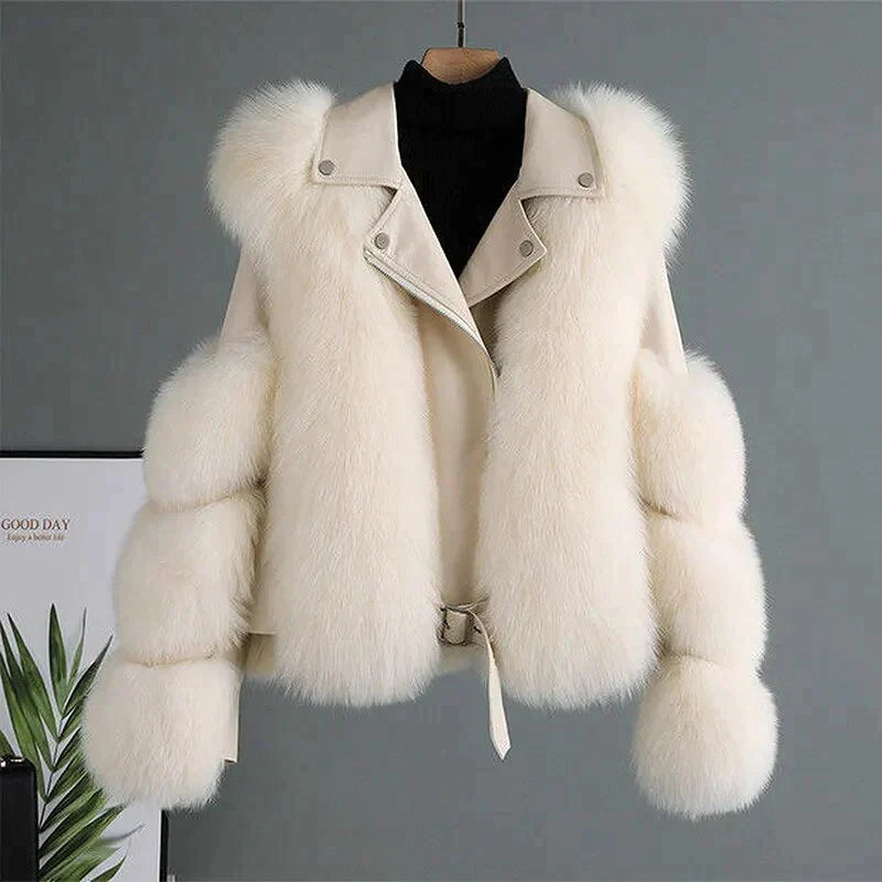 JO | Modern and versatile winter jacket