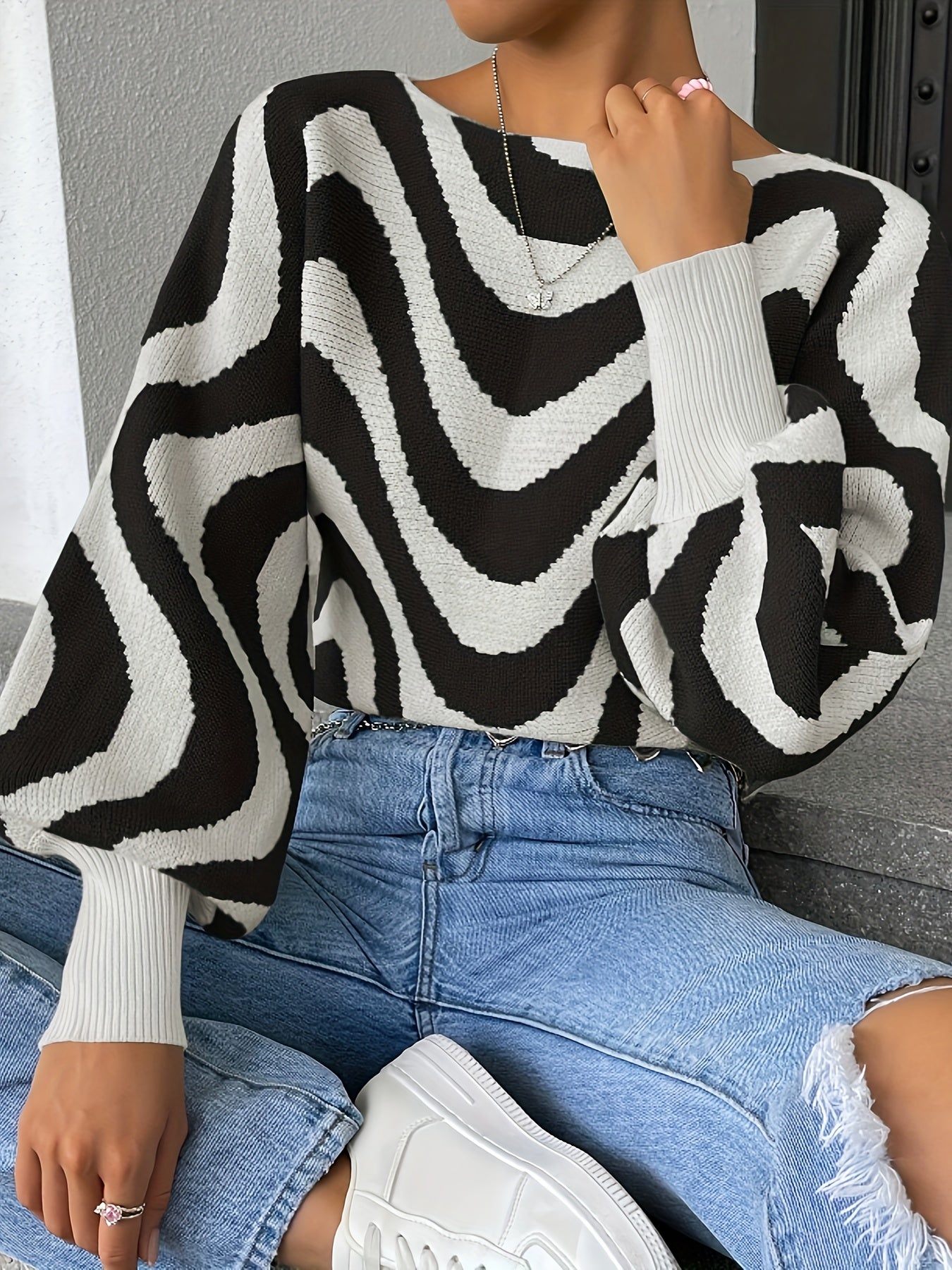 JO | Timeless and stylish winter sweater