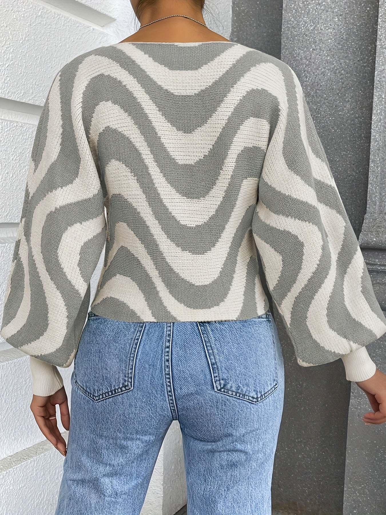 JO | Timeless and stylish winter sweater