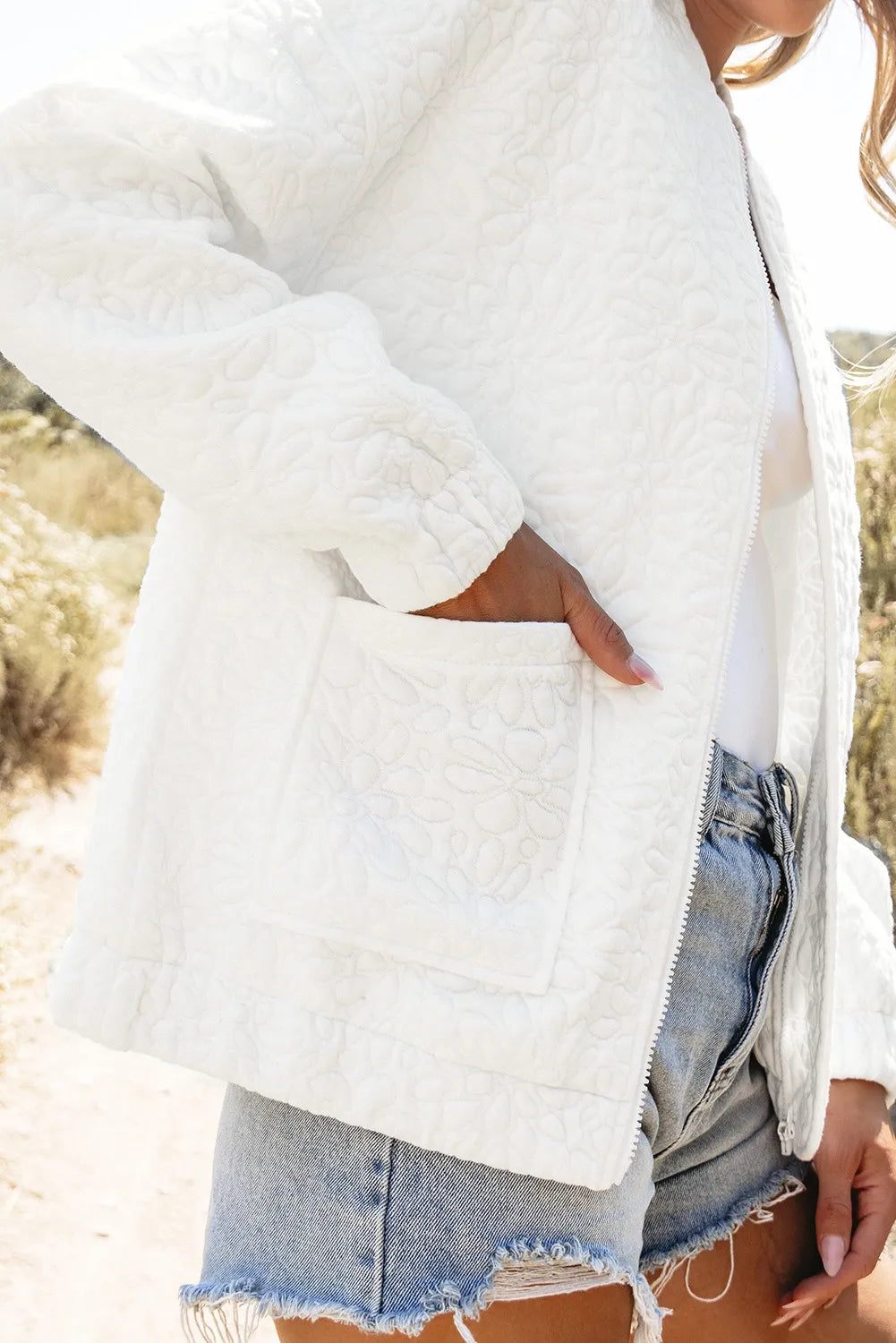 JO | Relaxed and timeless winter jacket