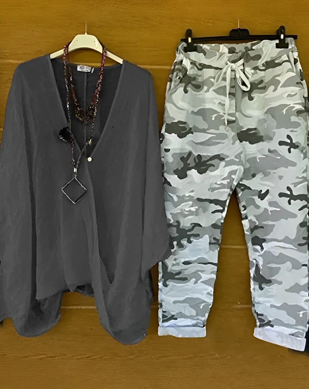 JO | Comér - Fashionable two-piece set