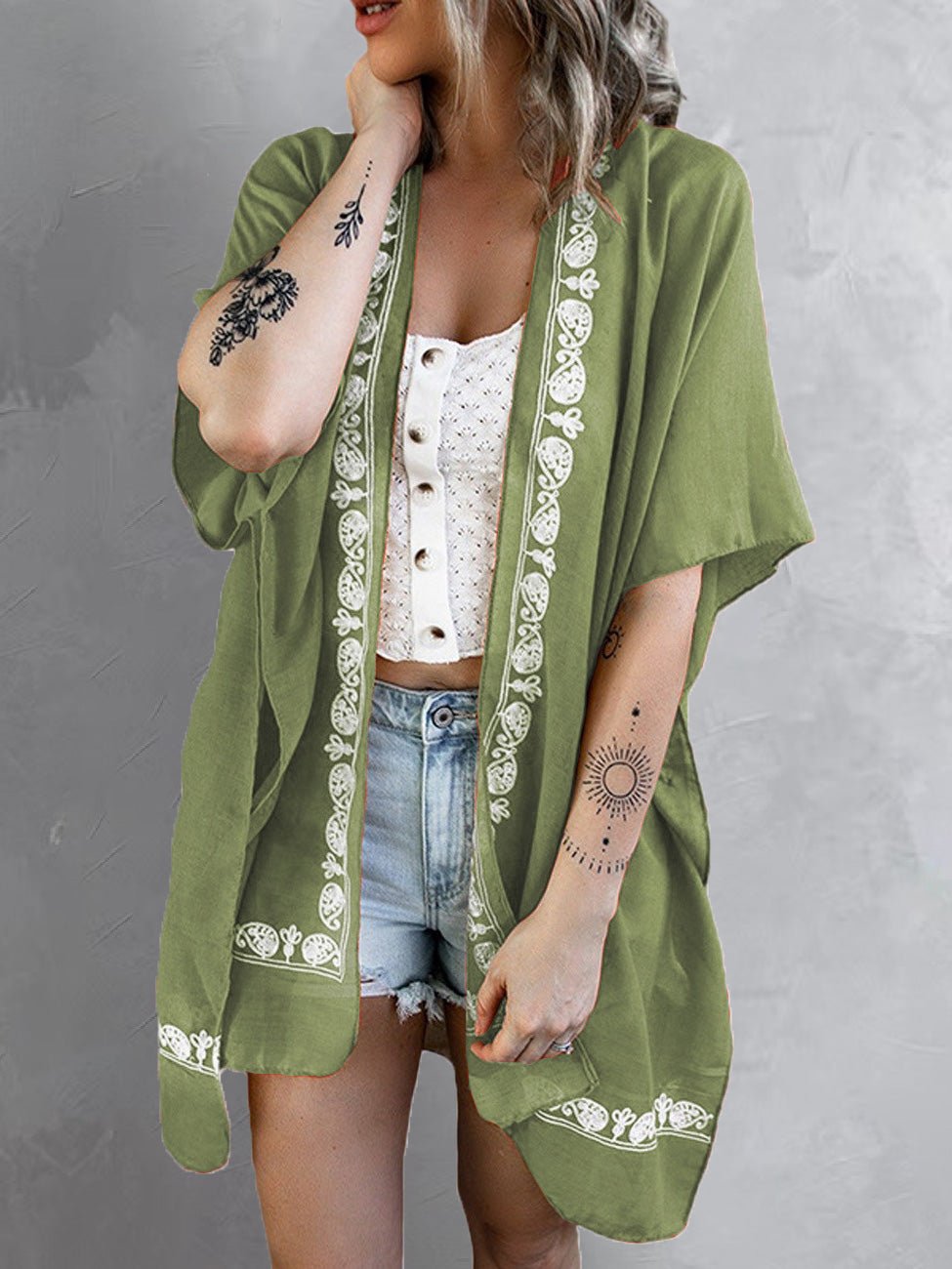 JO | Fashionable and minimalist cardigan