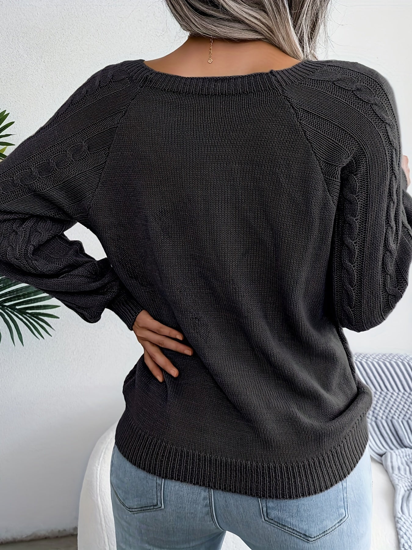 Tita® | Modern and Comfortable Sweater