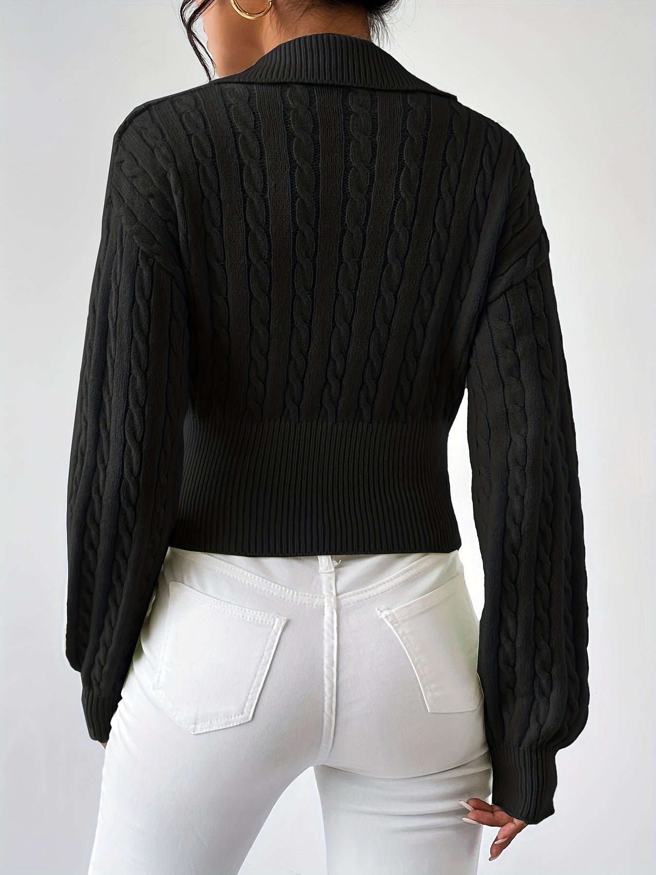 Hiltraud® | Fashionable and Minimalist Sweater