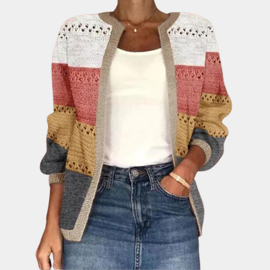 JO | Feminine and cozy cardigan