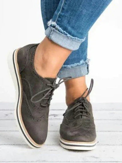 JO | Light and cool sneakers
