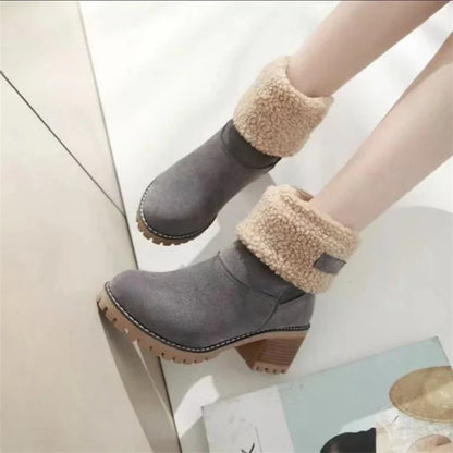 JO | Cozy fold-over ankle boots with chunky heel