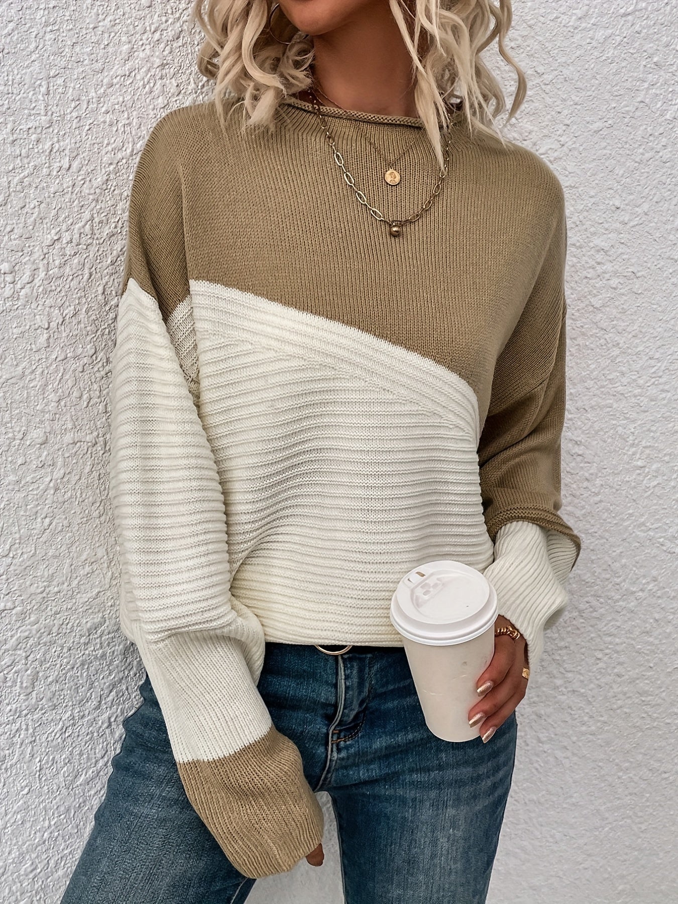 Cecília® | Comfortable and Stylish Sweater