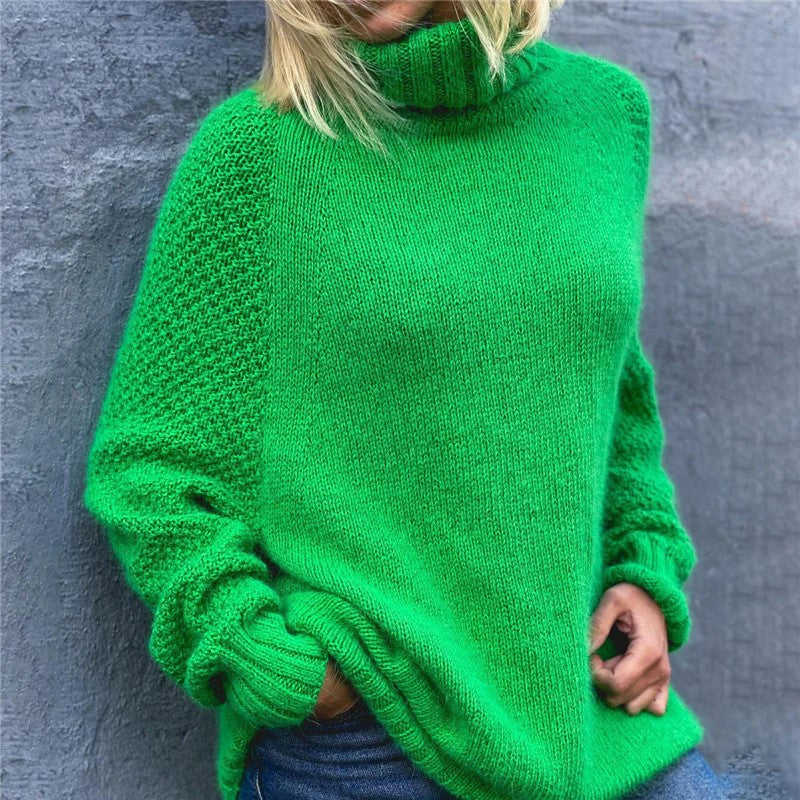 JO | Cozy, monochrome turtleneck sweater