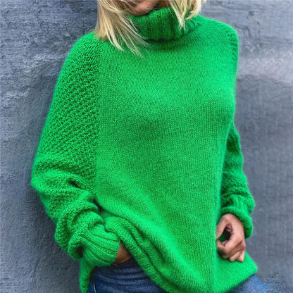 JO | Cozy, monochrome turtleneck sweater