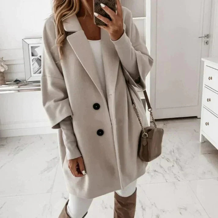 JO | Simple and stylish winter coat